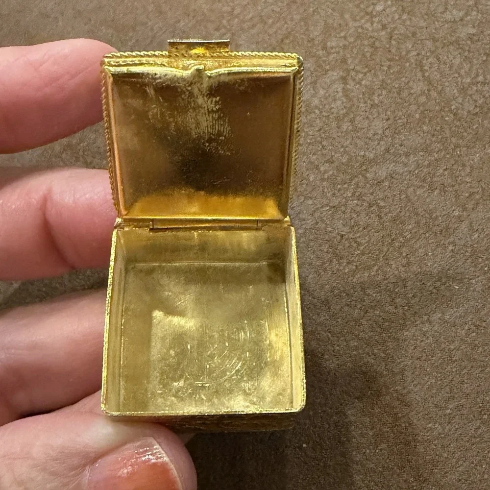 Vintage Italian Micro Mosaic Floral Trinket Pill Box Gold Tone Brass Italy